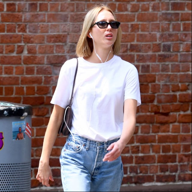 Olympia de Grecia, una princesa minimalista en Nueva York: su look más sencillo de camiseta y vaqueros vale 5.000 euros